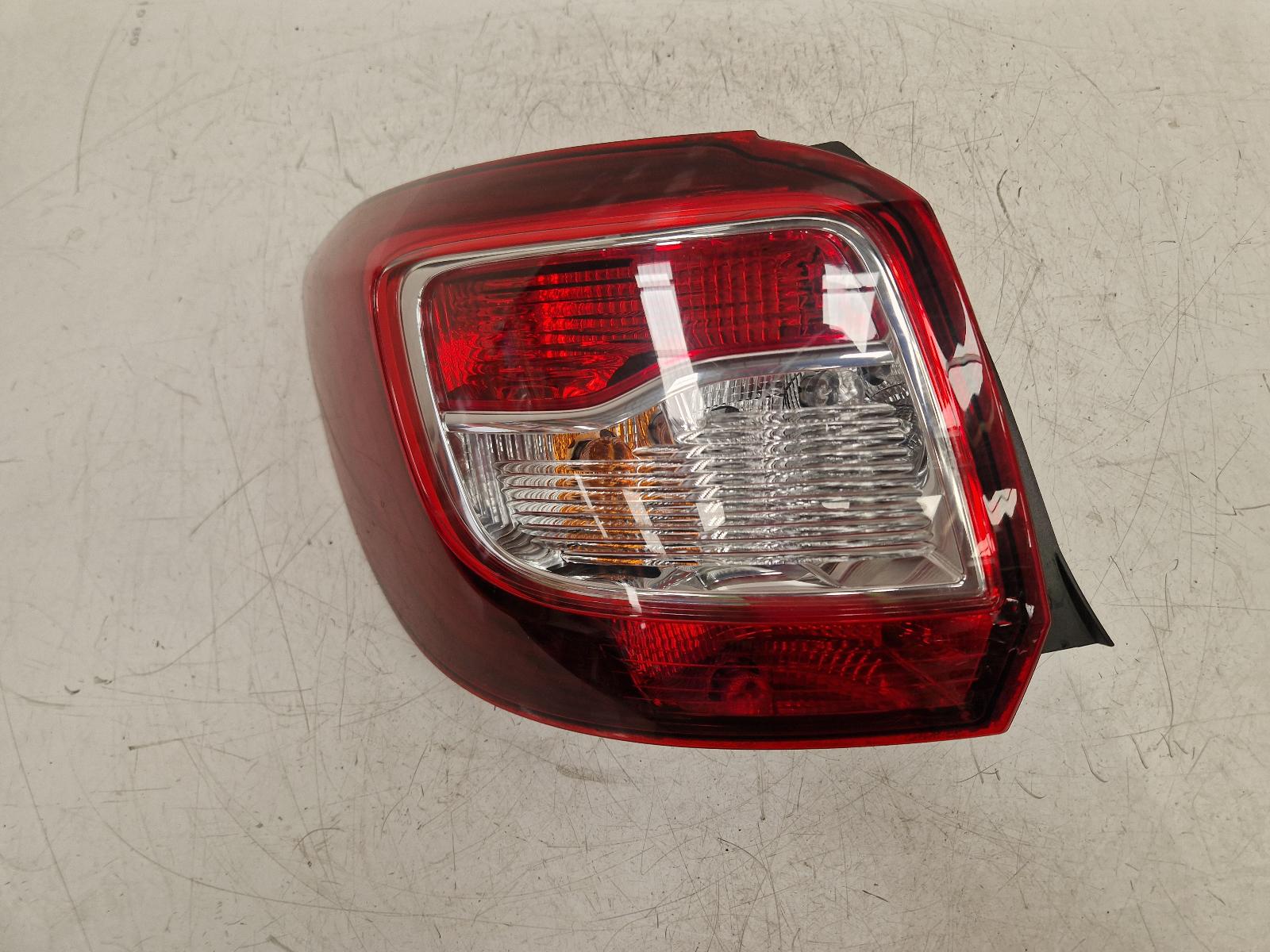 View Auto part L Taillight Dacia Sandero Stepway 2015