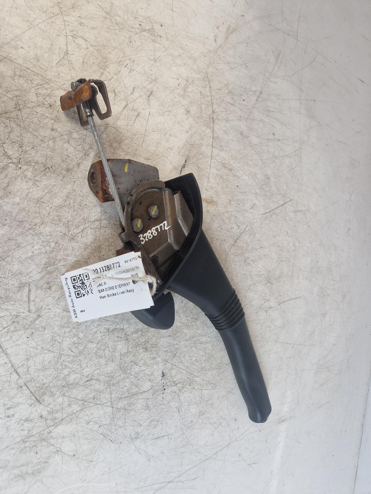 View Auto part Handbrake Lever/Button/Assembly Dacia Sandero Stepway 2015