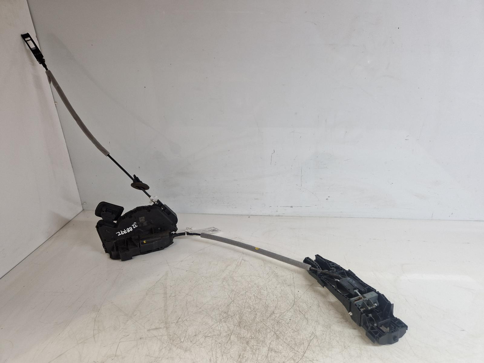 View Auto part Door Lock Assembly Volkswagen Polo 2019