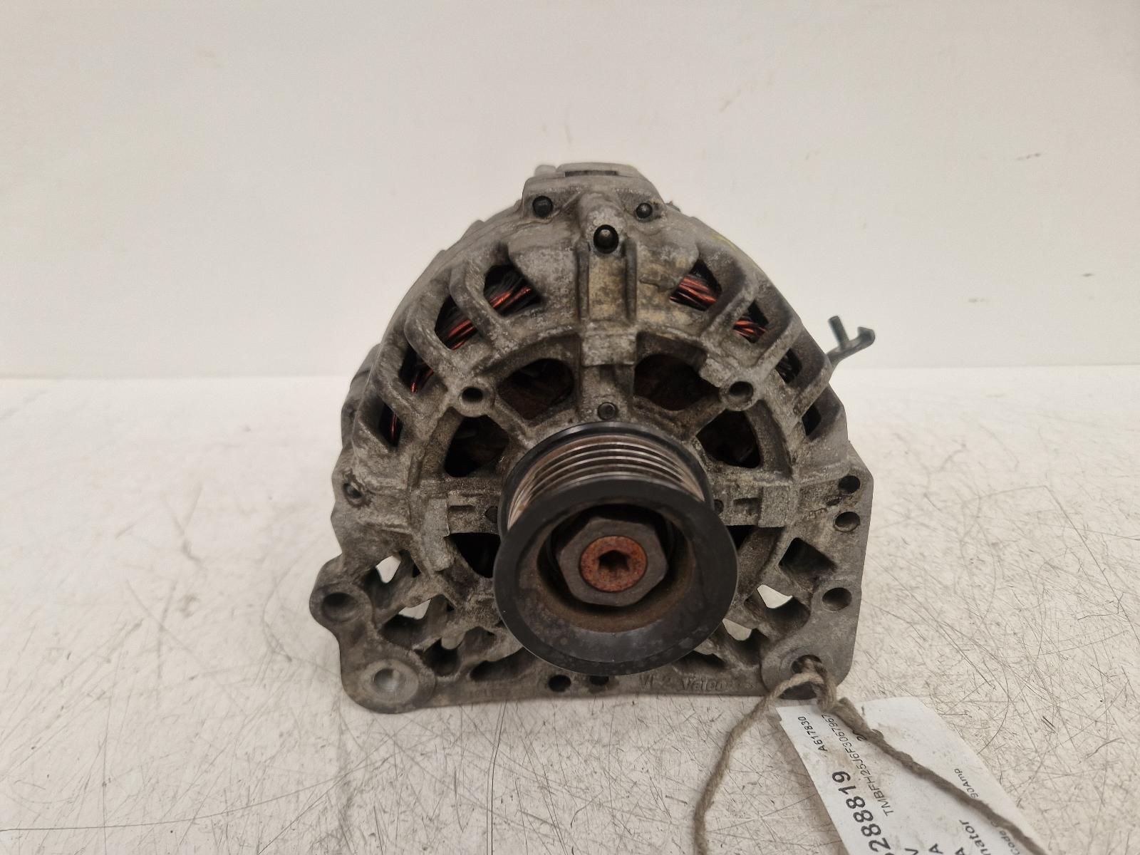 View Auto part Alternator Skoda Fabia 2015