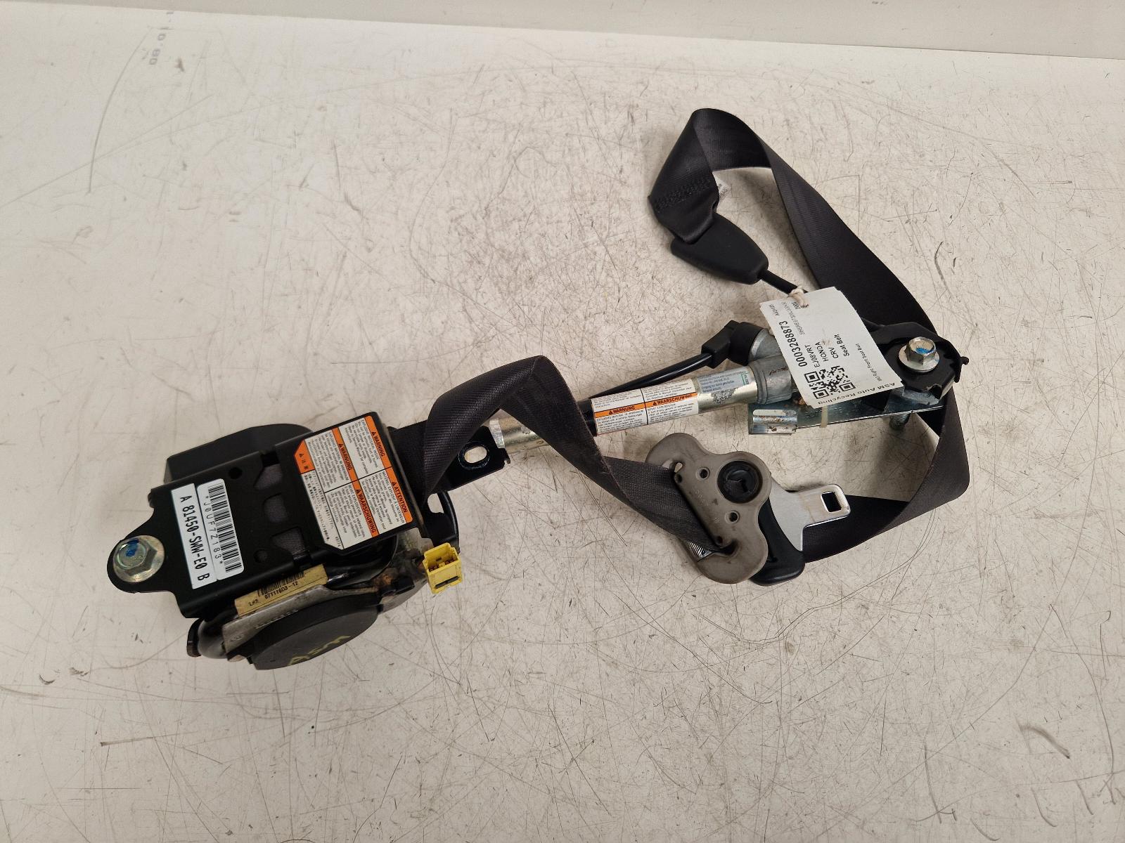 View Auto part Seat Belt Honda Crv 2008