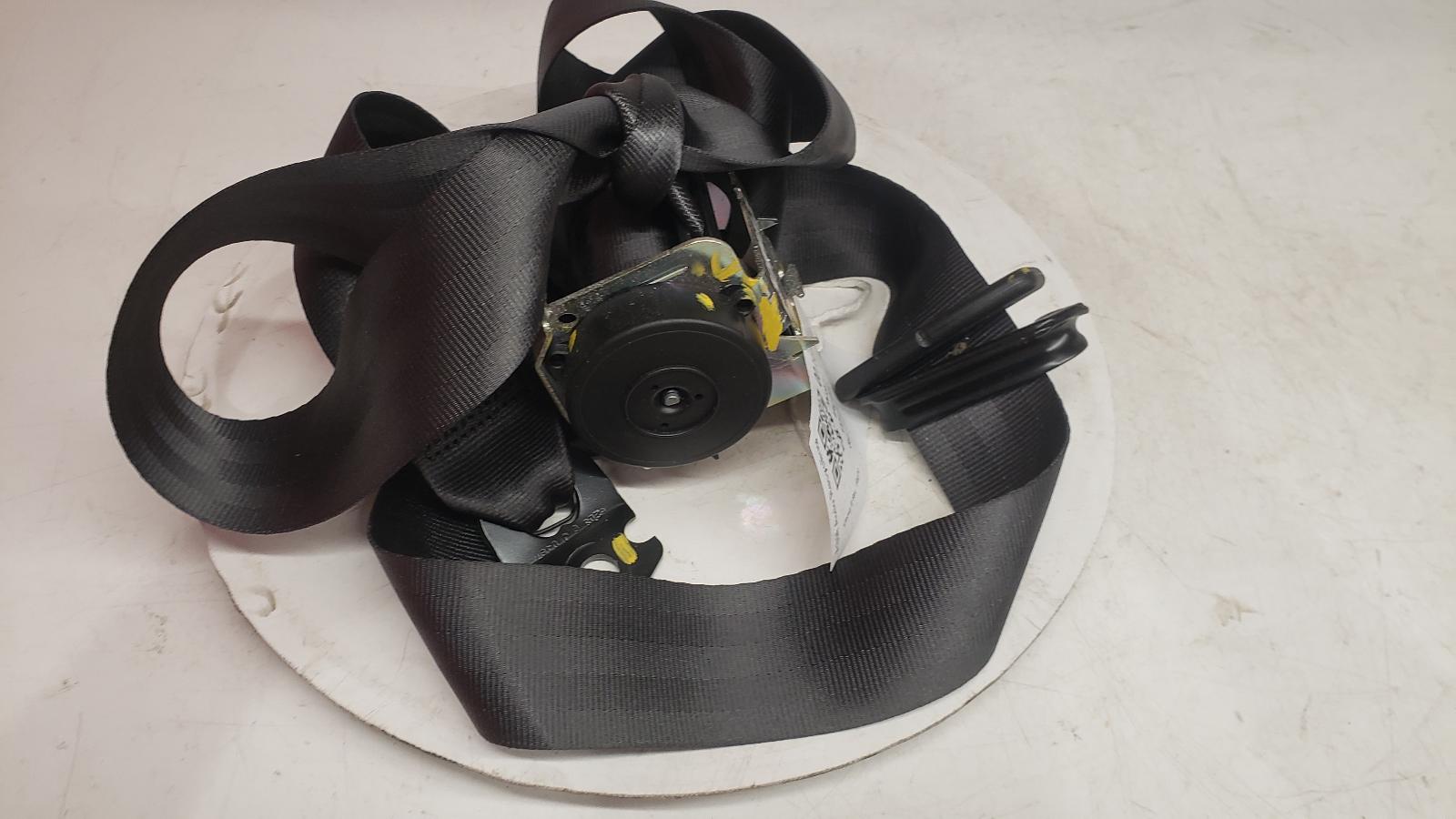 View Auto part Seat Belt Vauxhall Corsa 2015