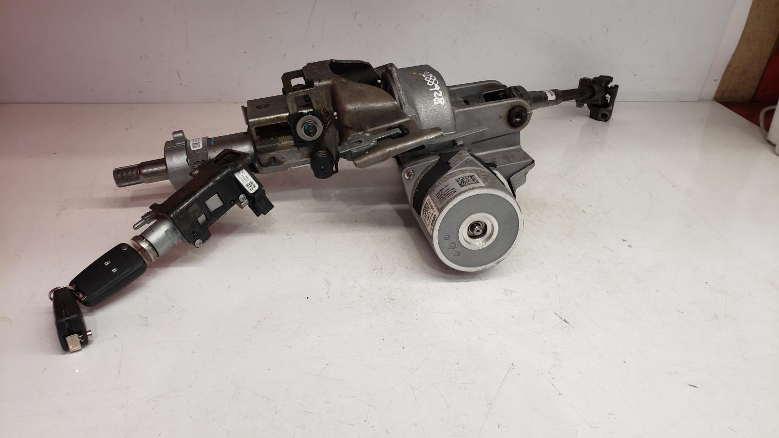 View Auto part Column Vauxhall Corsa 2015