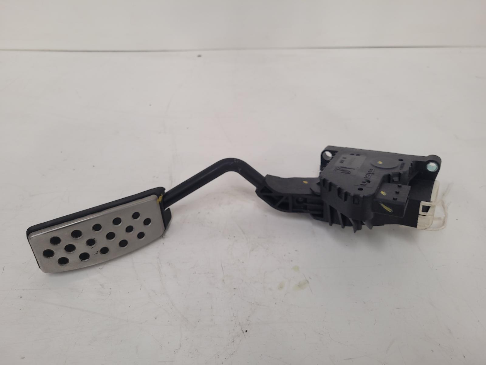 View Auto part Pedal Potentiometer Vauxhall Corsa 2015