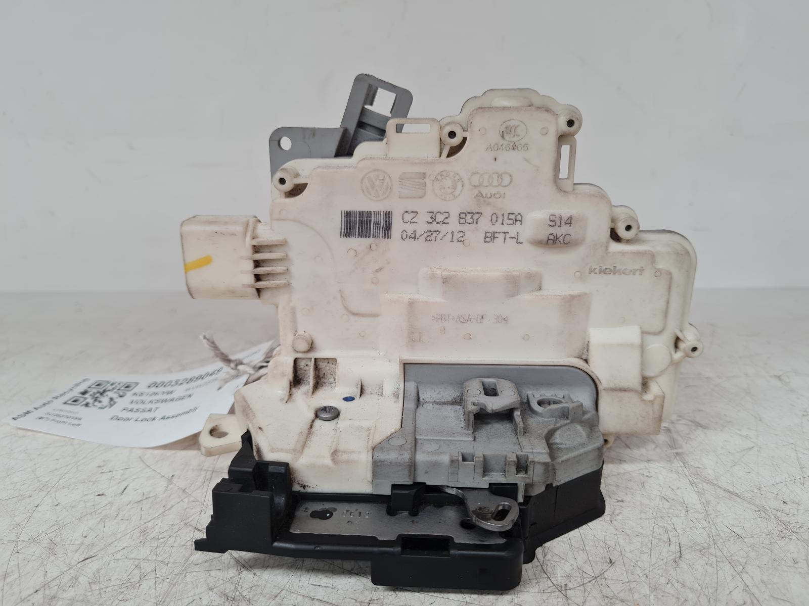 View Auto part Door Lock Assembly Volkswagen Passat 2012
