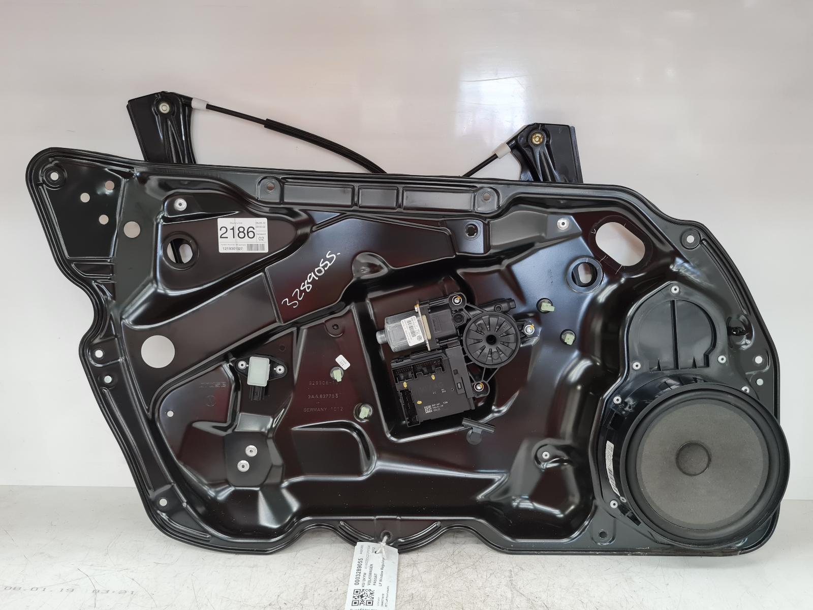 View Auto part LF Window Regulator Volkswagen Passat 2012