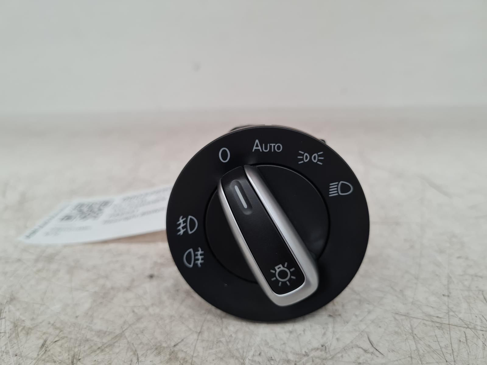 View Auto part Headlight Switch Volkswagen Passat 2012