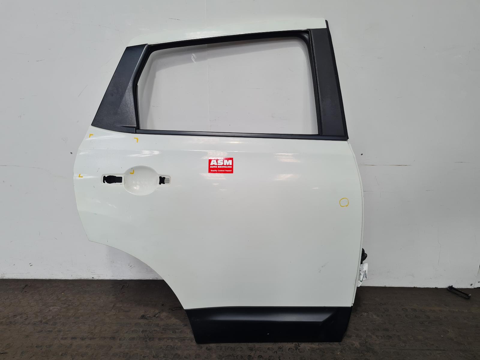View Auto part R Rear Door Nissan Qashqai 2012