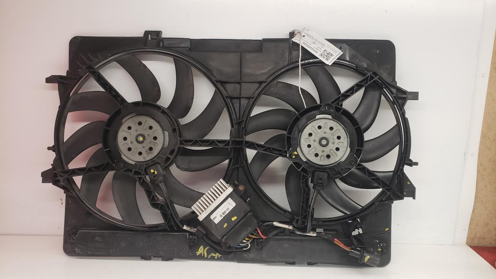View Auto part Engine Cooling Motor Audi A5 2009