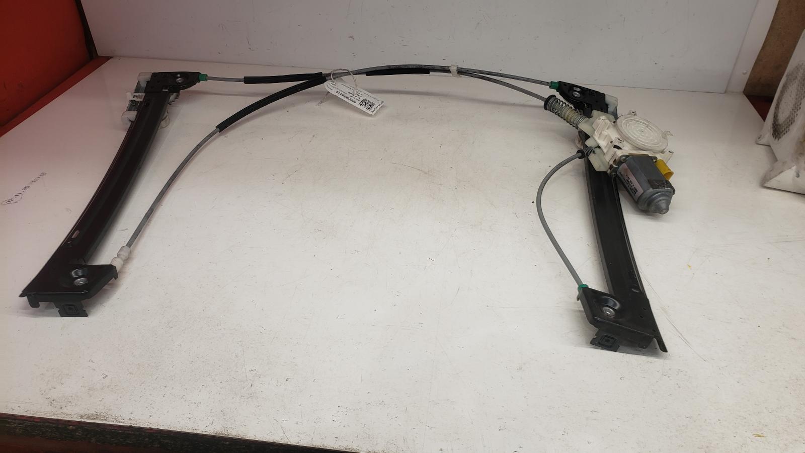 View Auto part LF Window Regulator Mini (bmw) Mini 2005