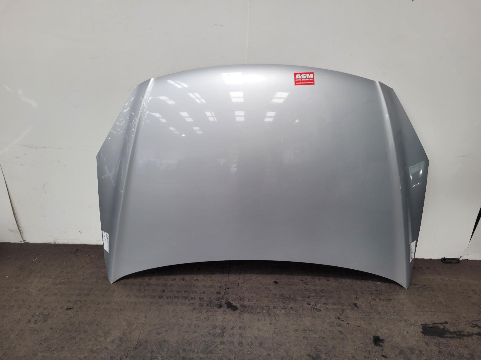 View Auto part Bonnet Hyundai I30 2009