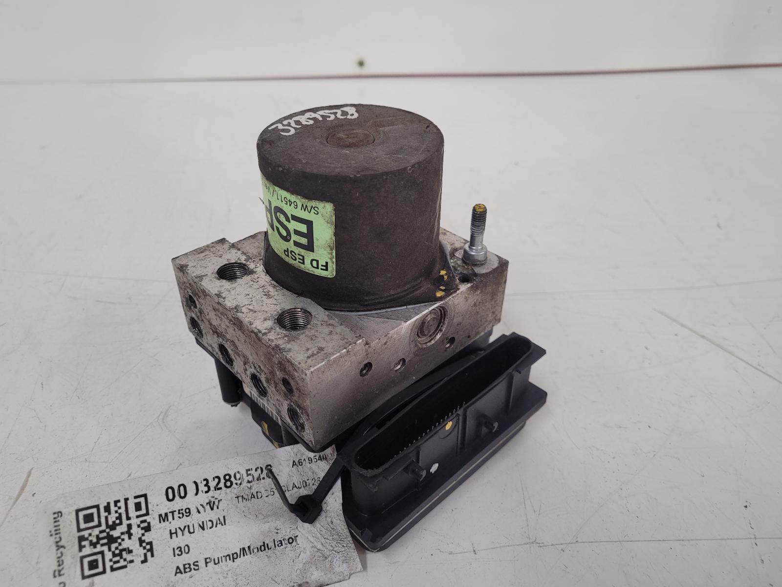 View Auto part ABS Pump/Modulator Hyundai I30 2009