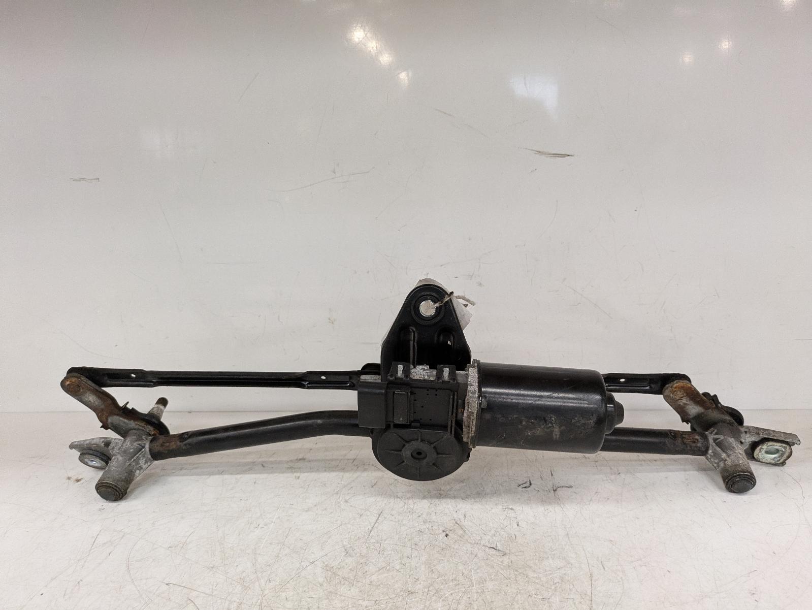 View Auto part Wiper Motor Front Hyundai I30 2009