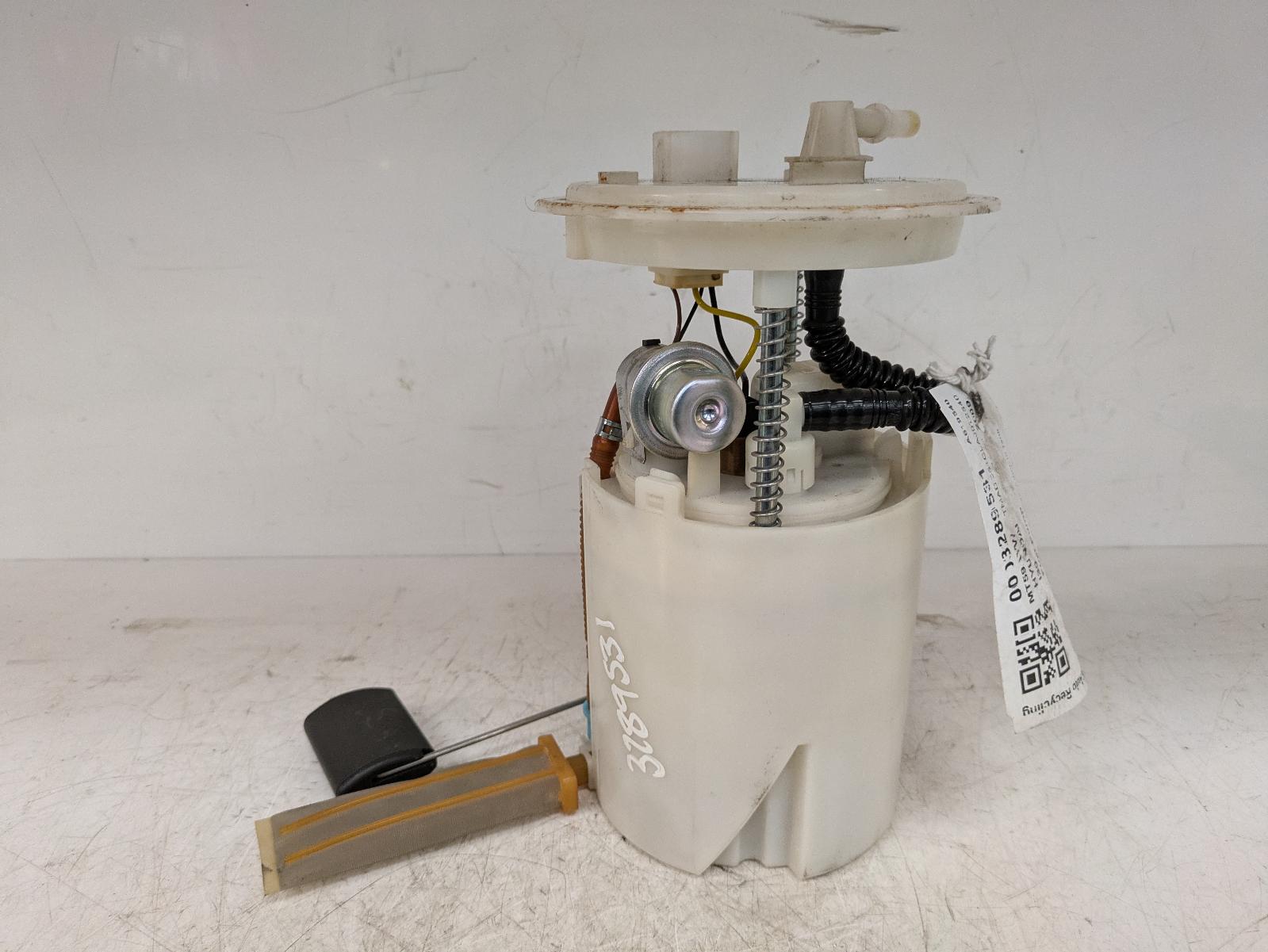 View Auto part Fuel Pump Hyundai I30 2009