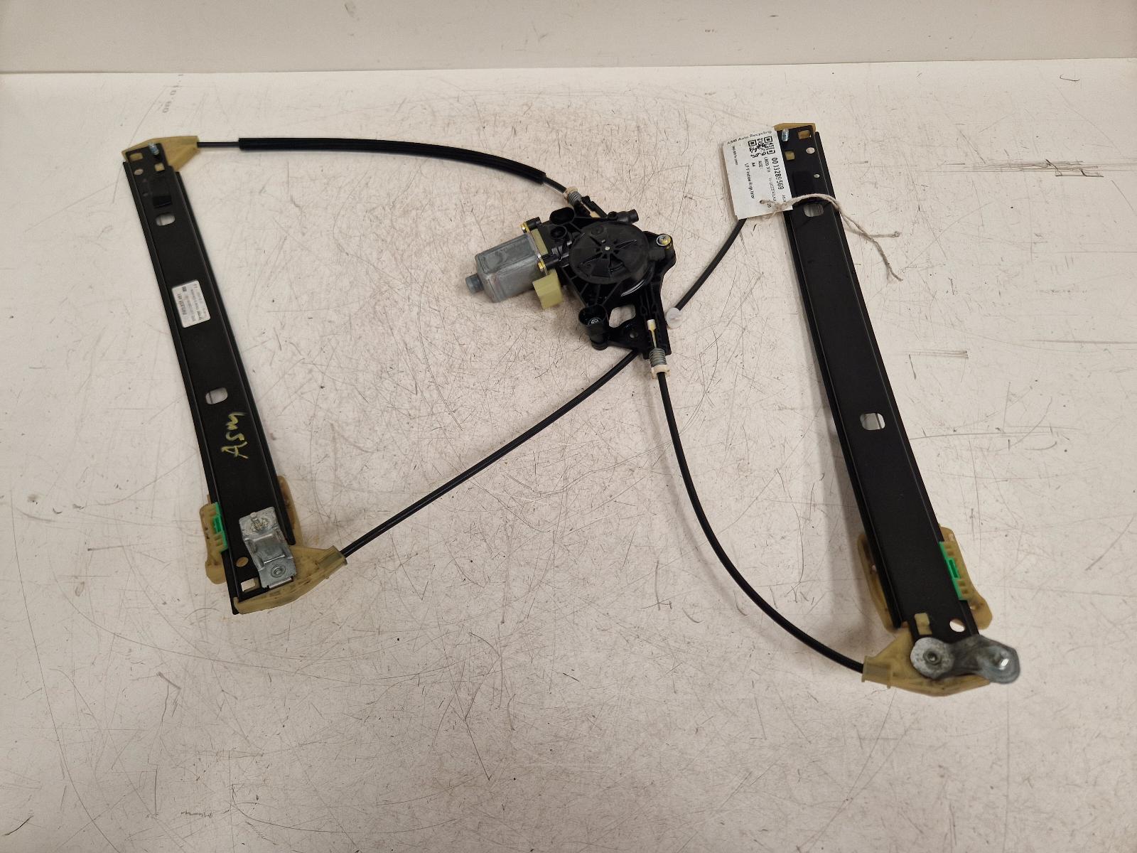 View Auto part LF Window Regulator Audi A4 2020