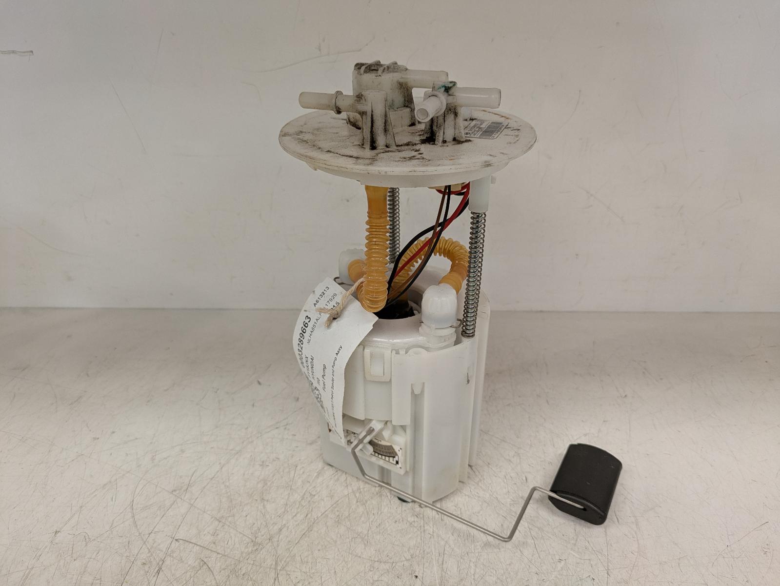 View Auto part Fuel Pump Hyundai I10 2015