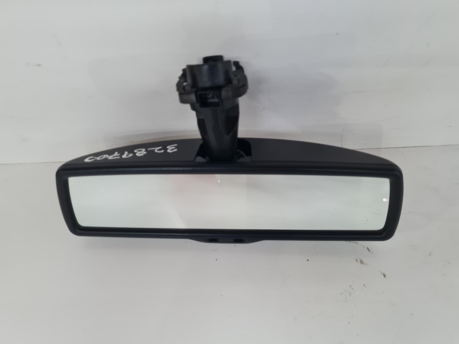 View Auto part Interior Mirror Skoda Octavia 2016