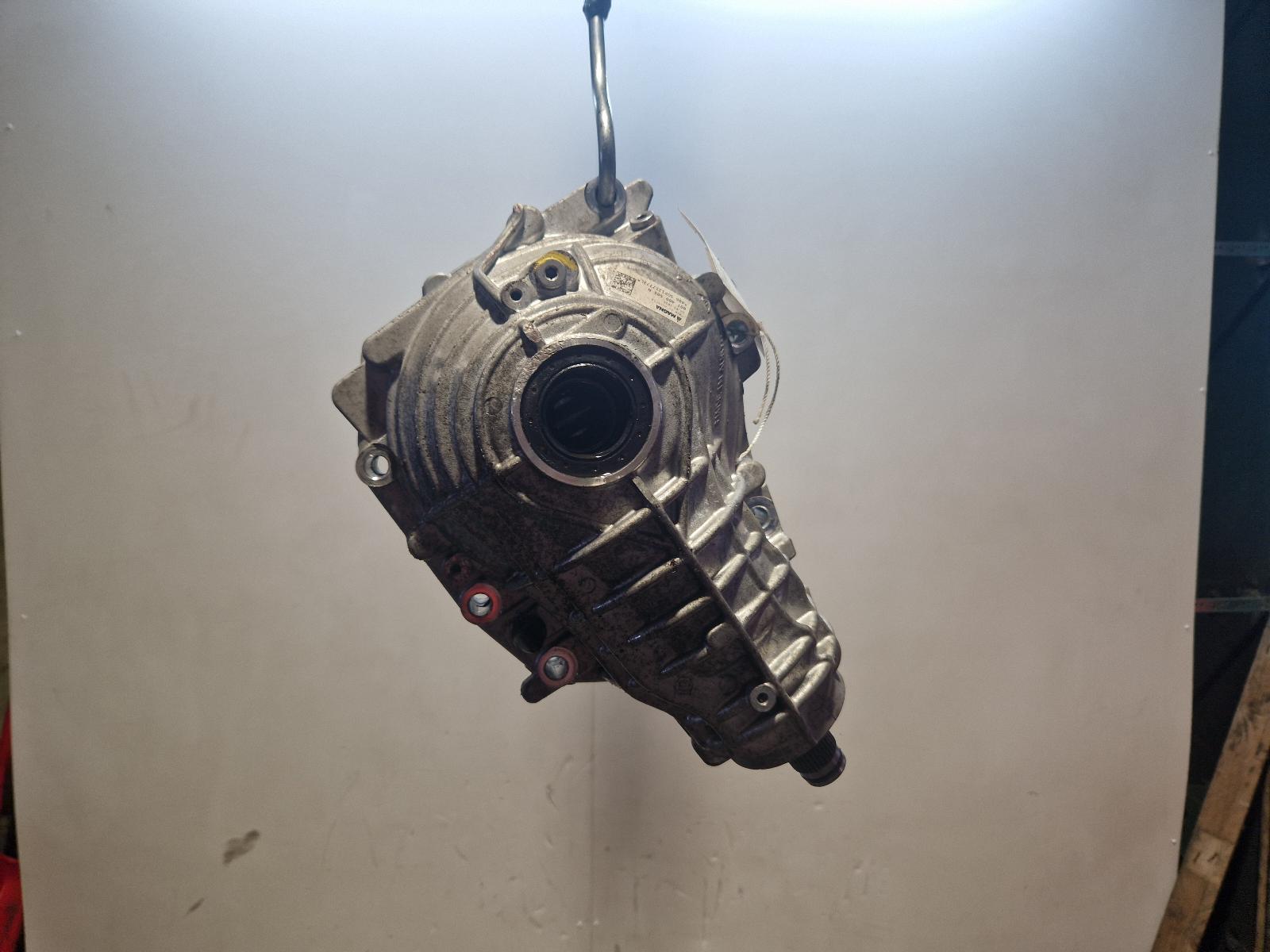 View Auto part Differential Assembly Porsche Panamera 2025