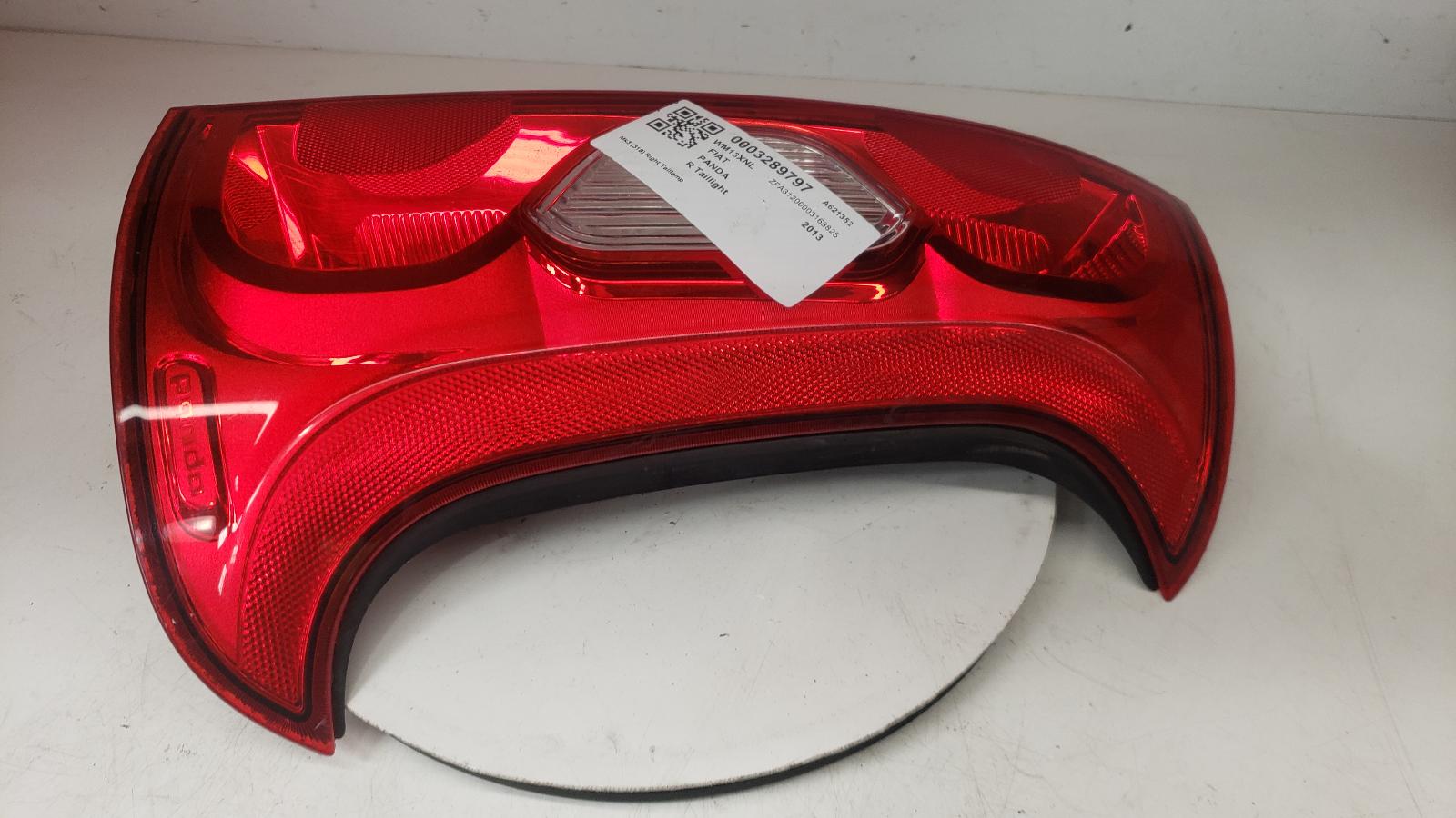 View Auto part R Taillight Fiat Panda 2013
