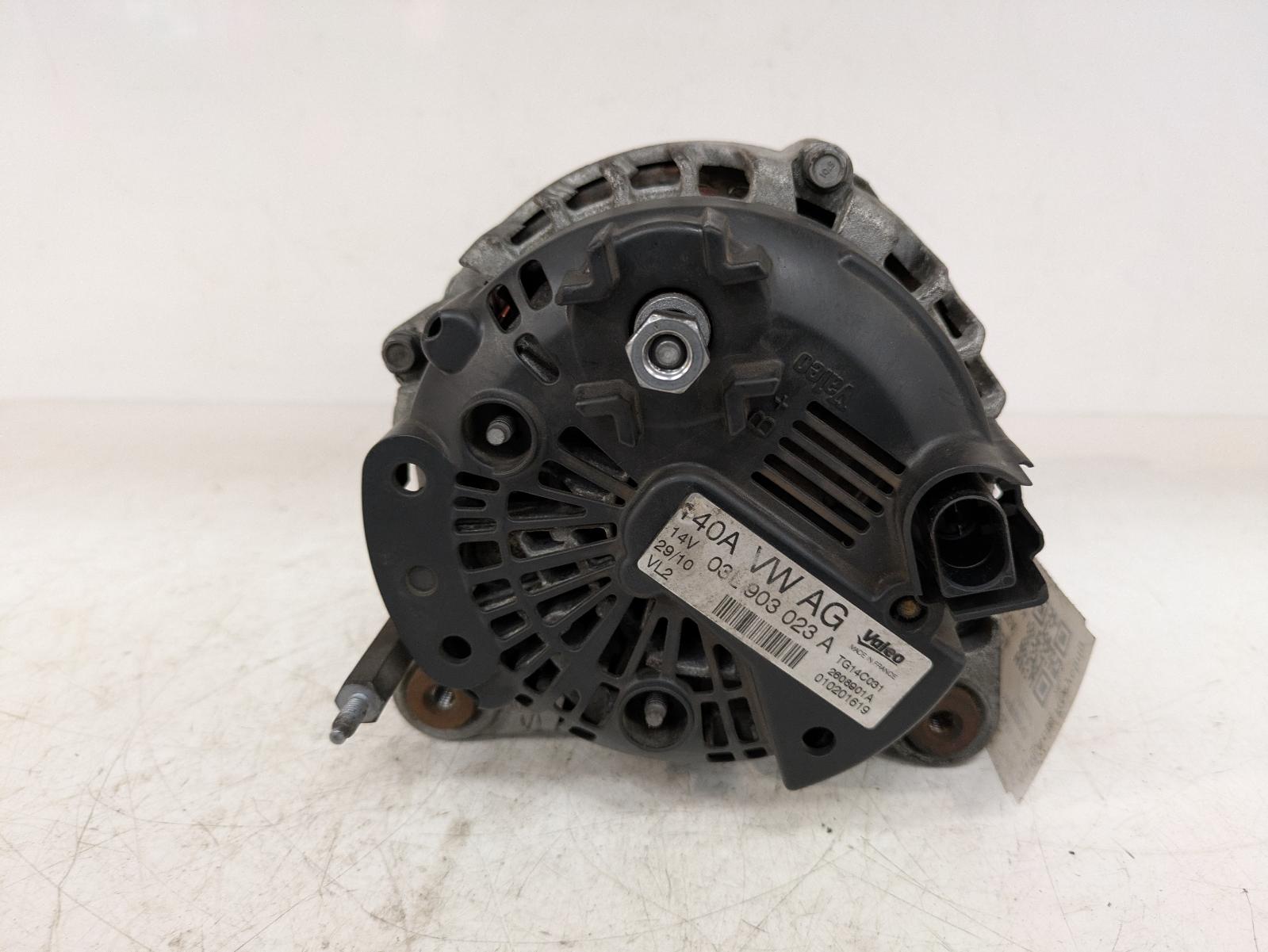 View Auto part Alternator Volkswagen Touran 2011