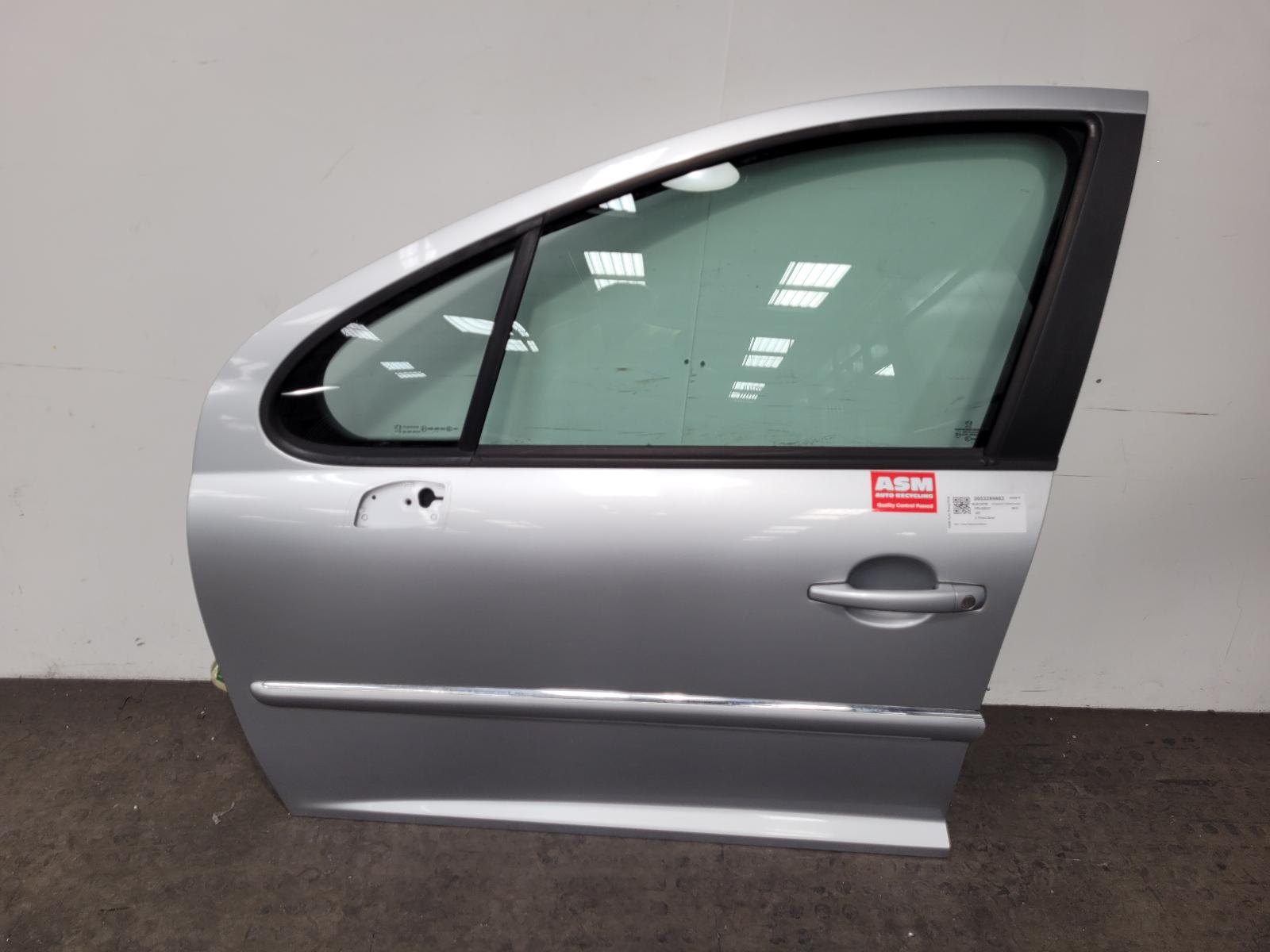 View Auto part L Front Door Peugeot 207 2011