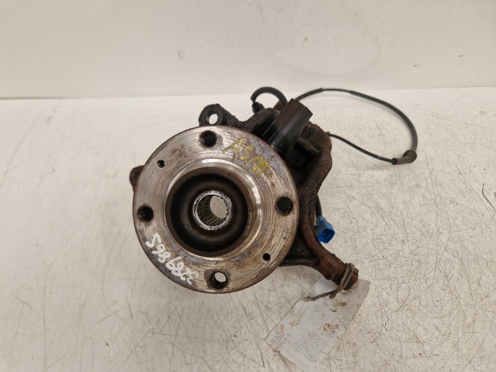 View Auto part LF Hub/Stub Axle Assembly Peugeot 207 2011