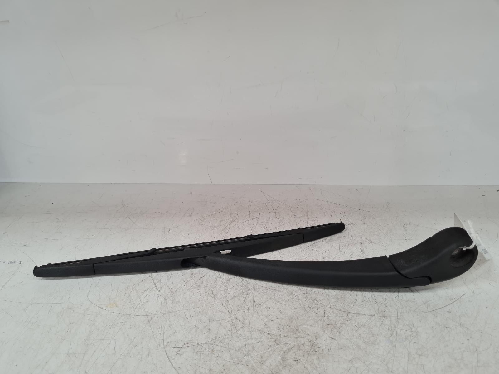 View Auto part Wiper Arm Renault Clio 2007