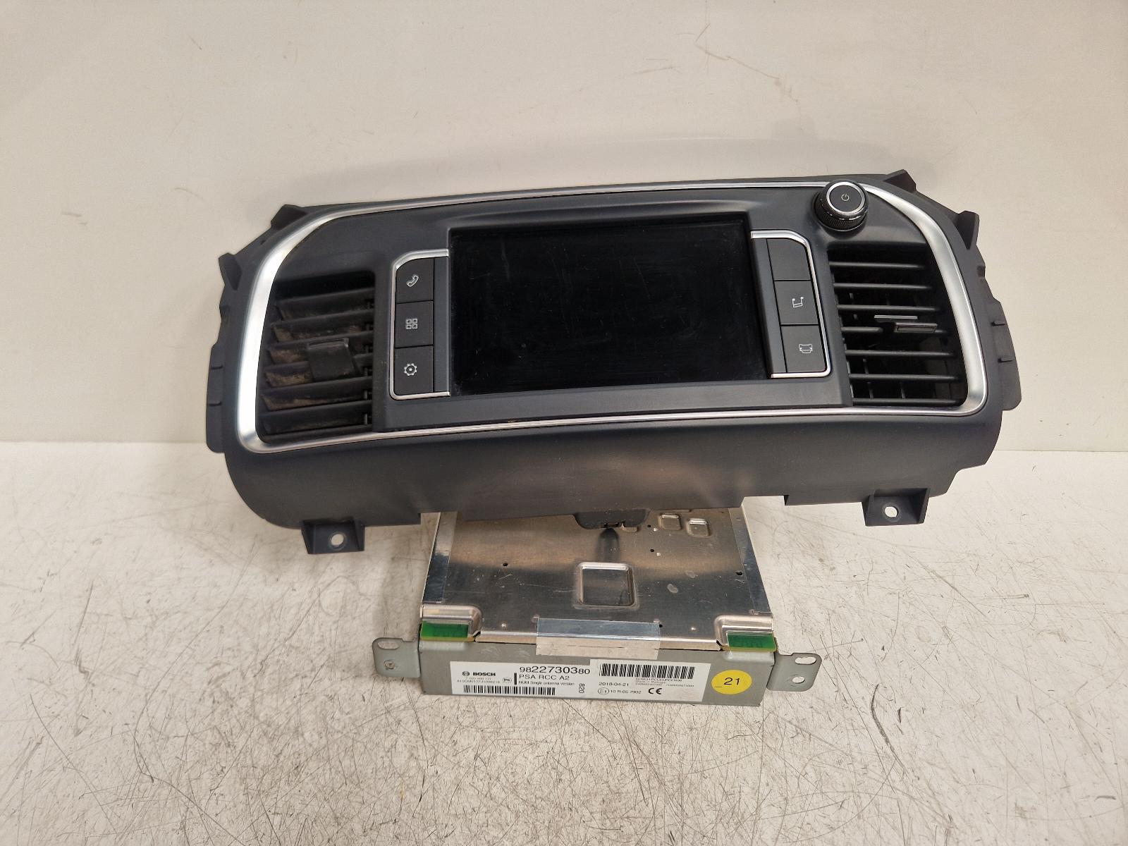 View Auto part Radio Display Citroen Dispatch 2018