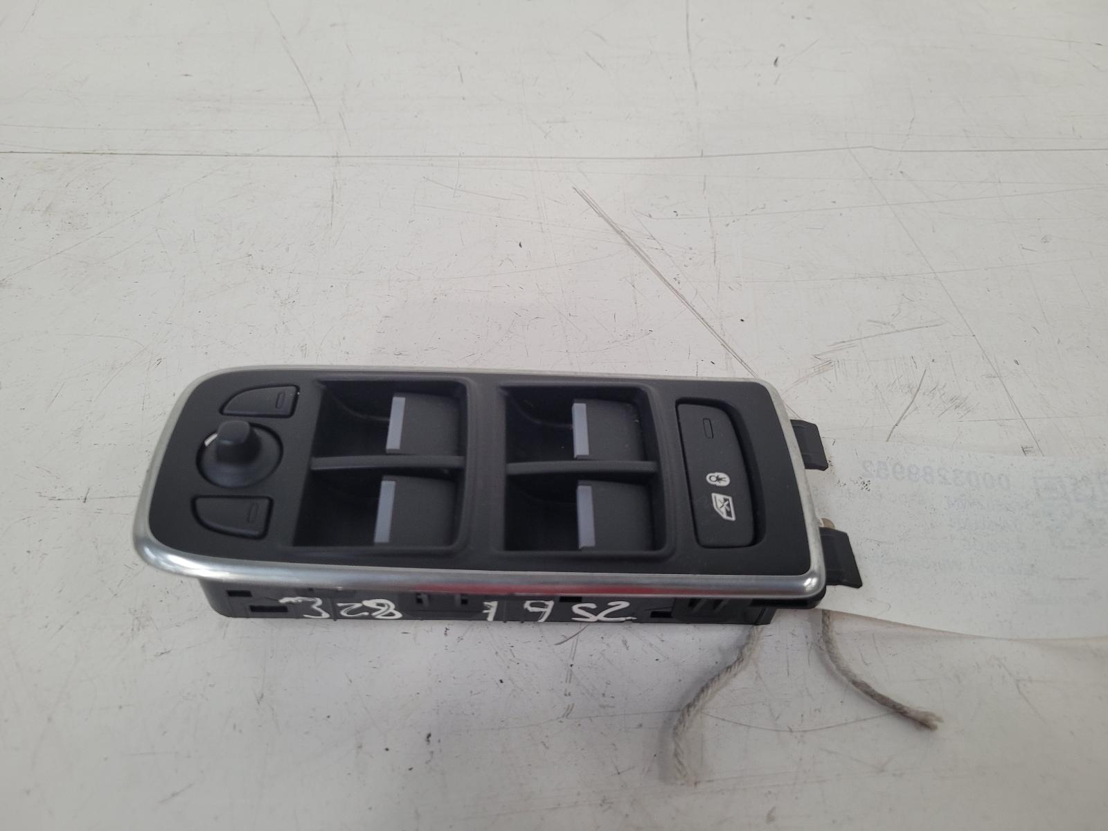 View Auto part Elect. Window Switch Jaguar F-pace 2020