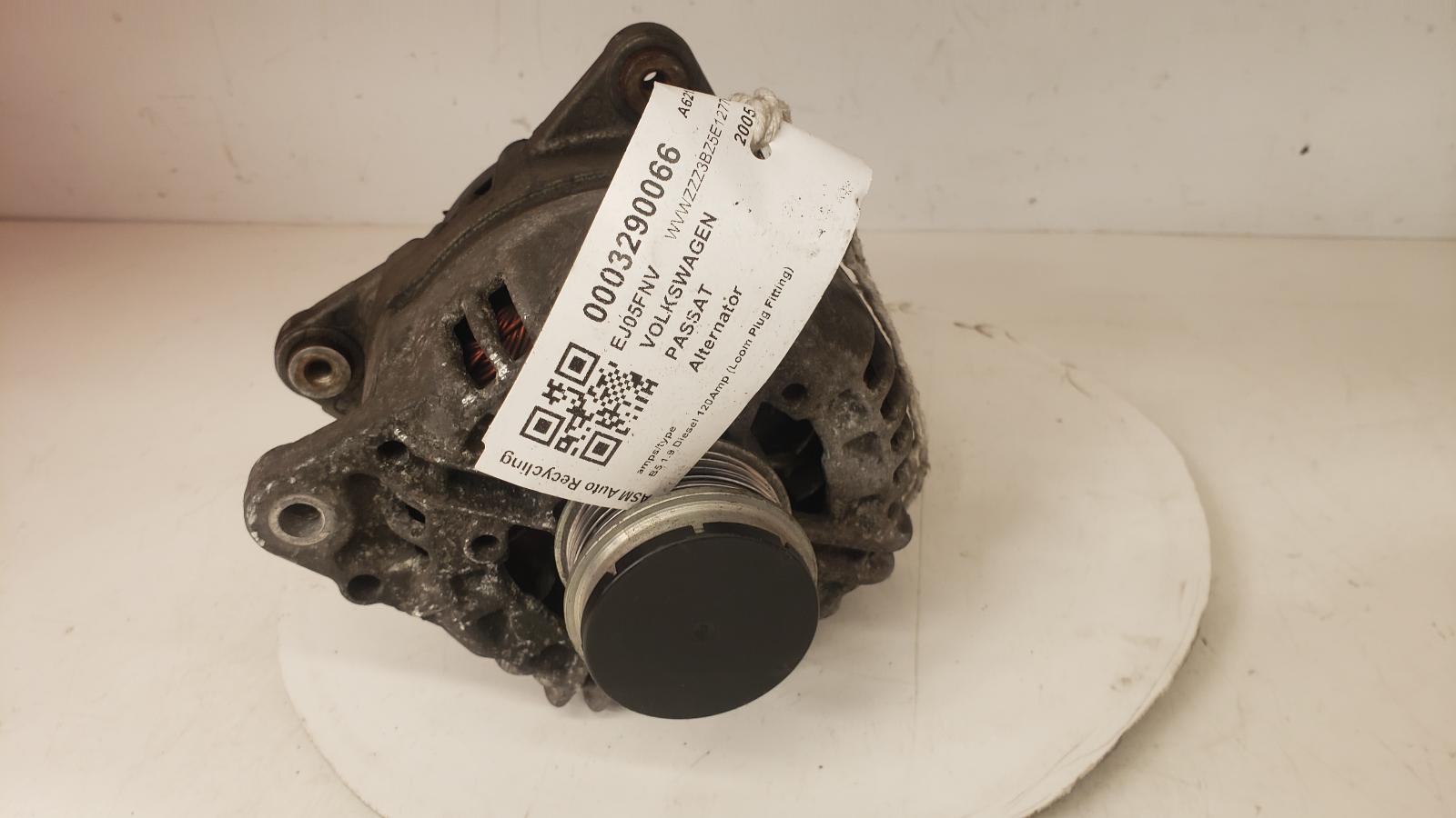 View Auto part Alternator Volkswagen Passat 2005