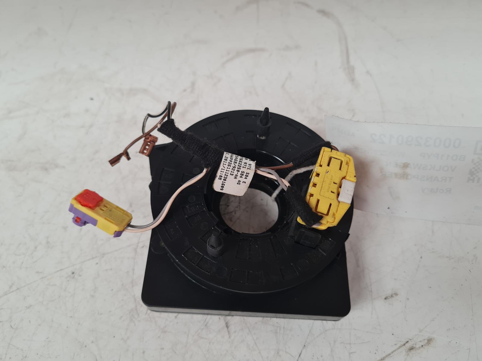 View Auto part Rotary Coupling Volkswagen Transporter 2011
