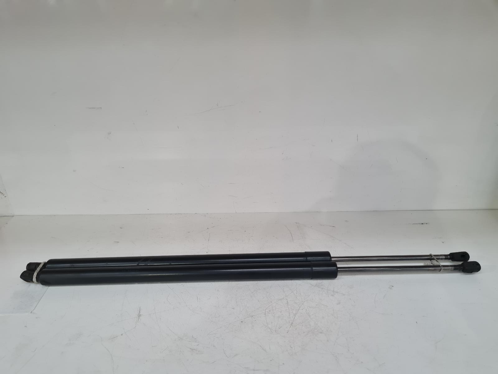 View Auto part Hatch Strut/Shock Volkswagen Transporter 2011