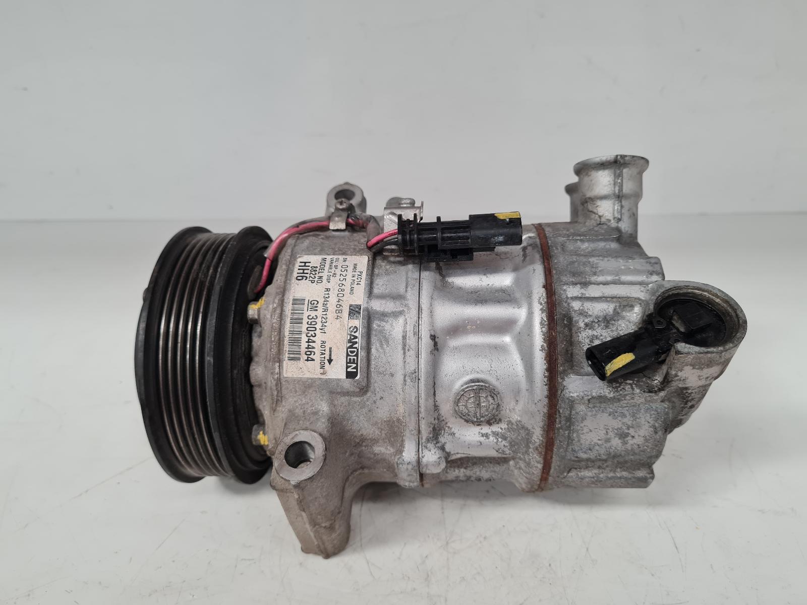 View Auto part Compressor Vauxhall Astra 2016