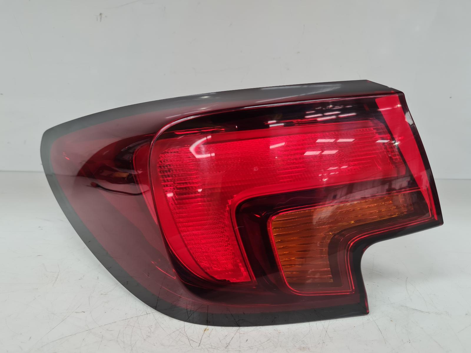 View Auto part L Taillight Vauxhall Astra 2016