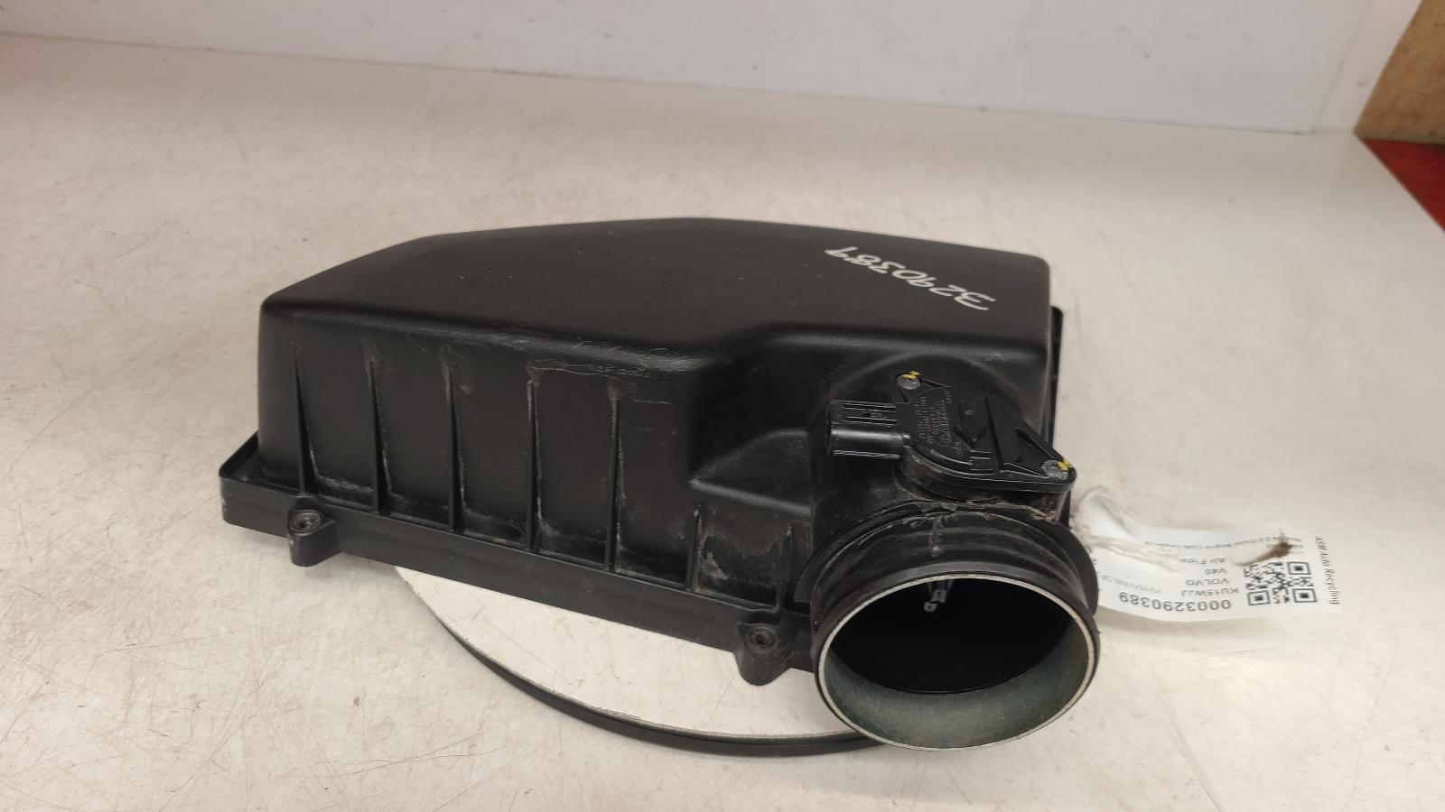 View Auto part Air Flow Meter Volvo V40 2015