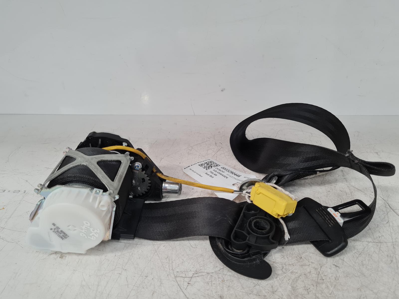View Auto part Seat Belt Volkswagen Tiguan 2008