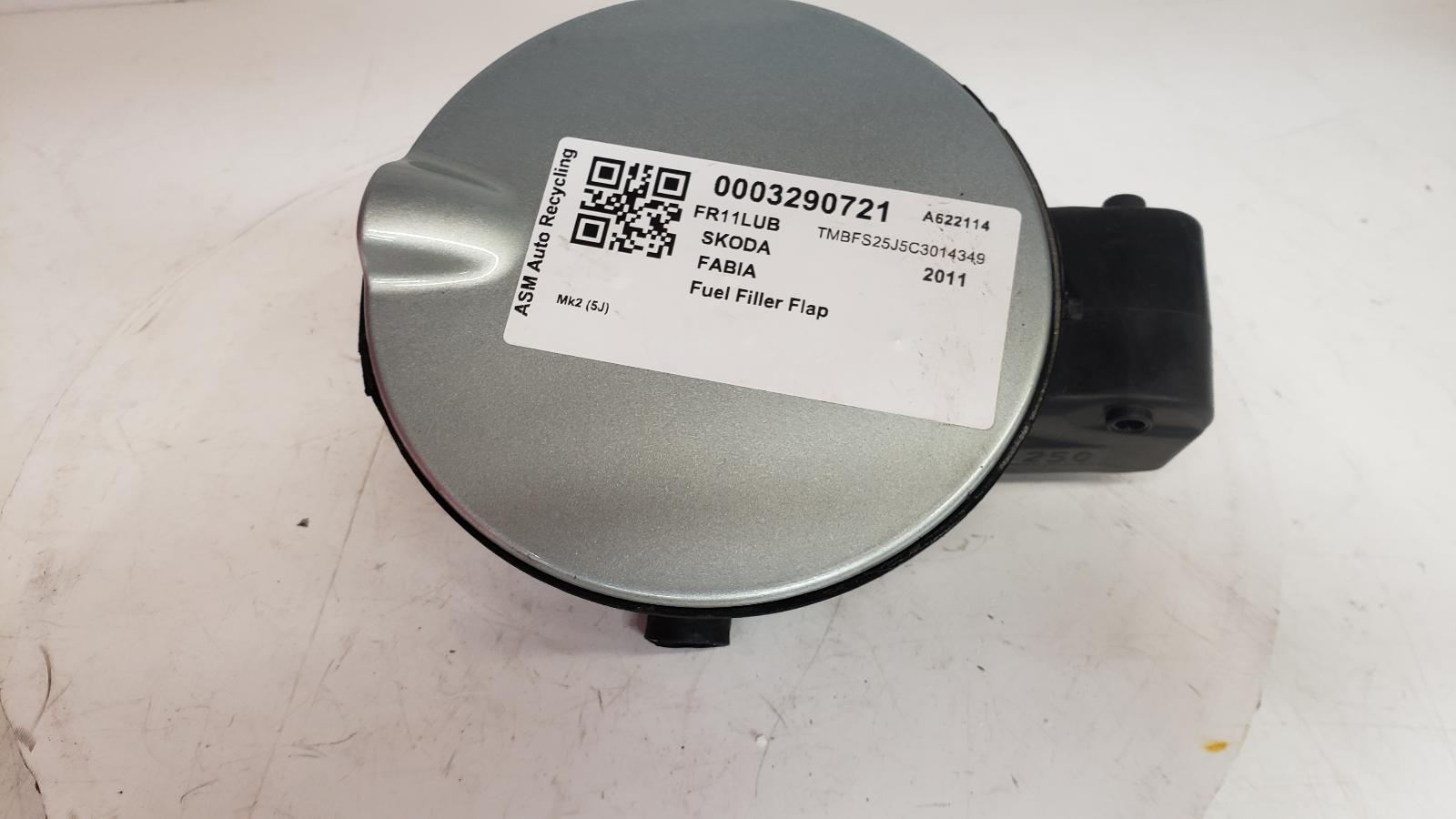 View Auto part Fuel Filler Flap Skoda Fabia 2011