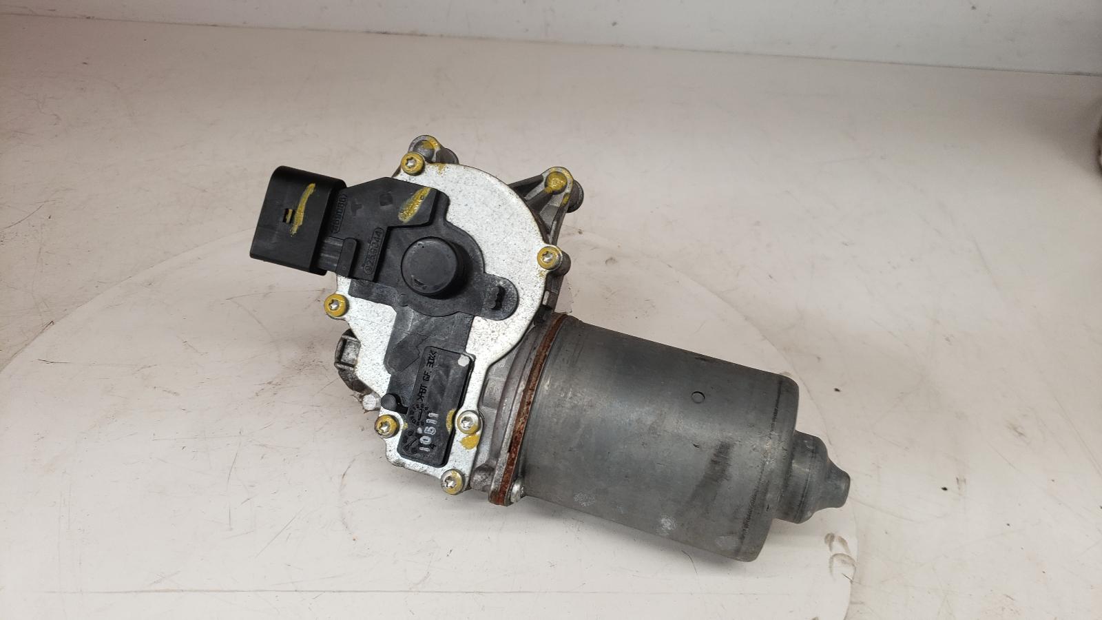 View Auto part Wiper Motor Front Skoda Fabia 2011