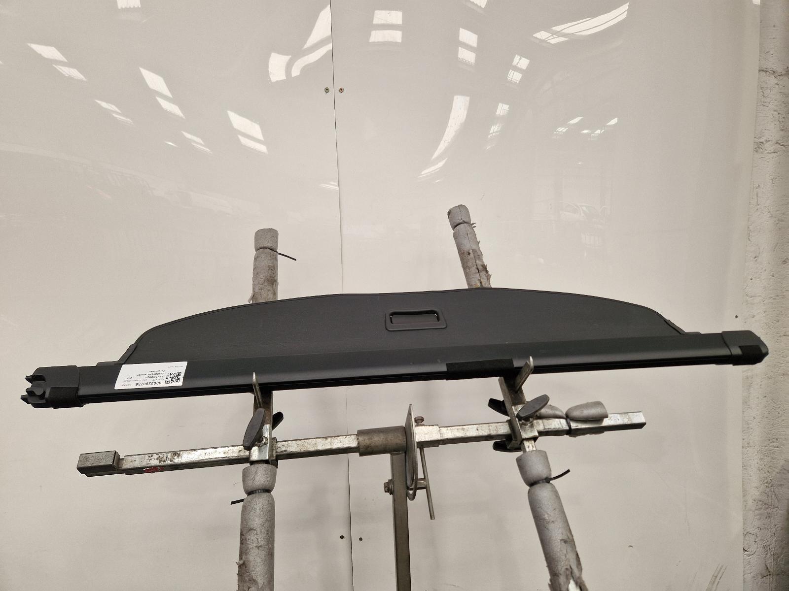 View Auto part Parcel Shelf Land Rover Discovery Sport 2020