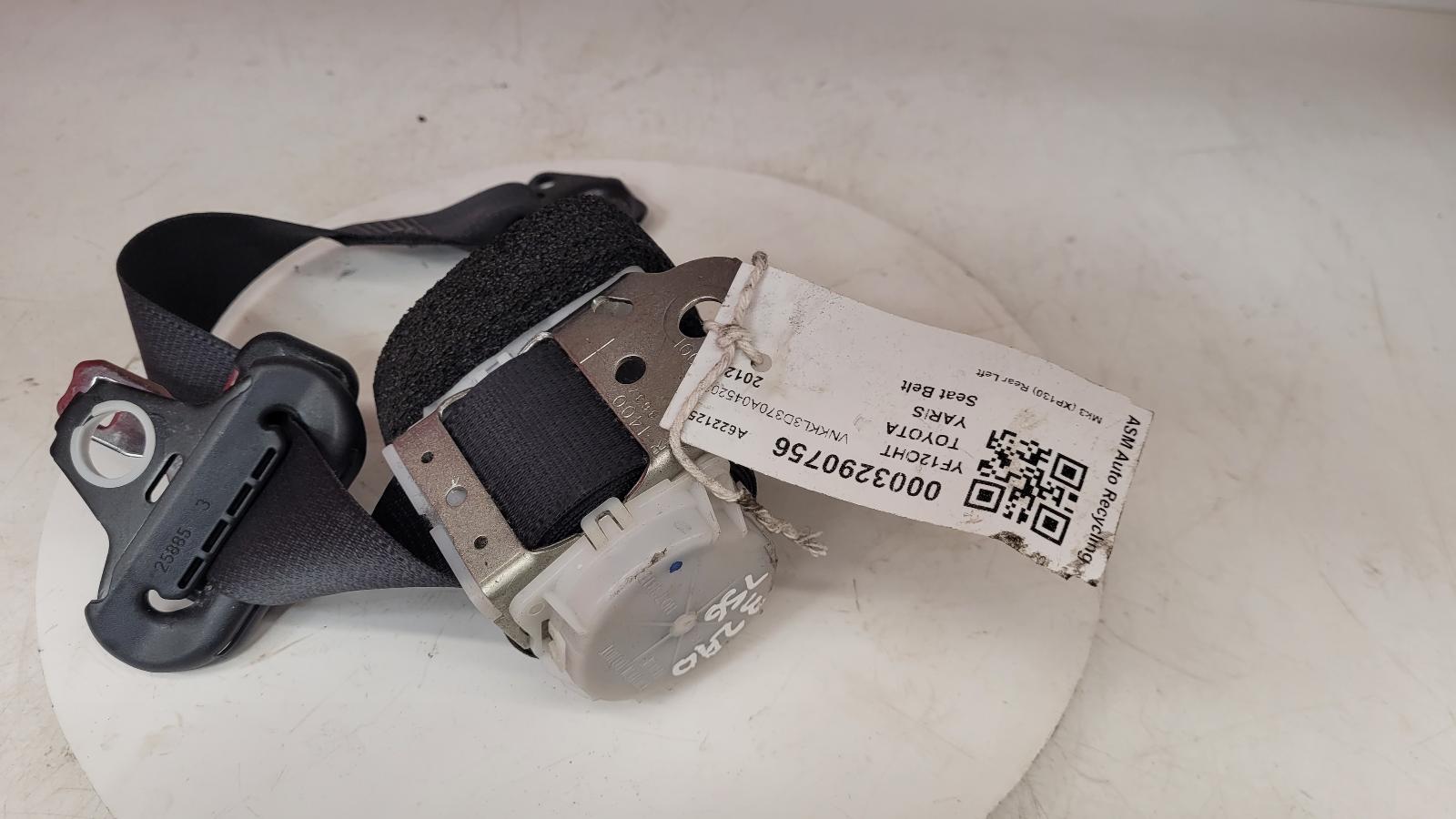 View Auto part Seat Belt Toyota Yaris 2012