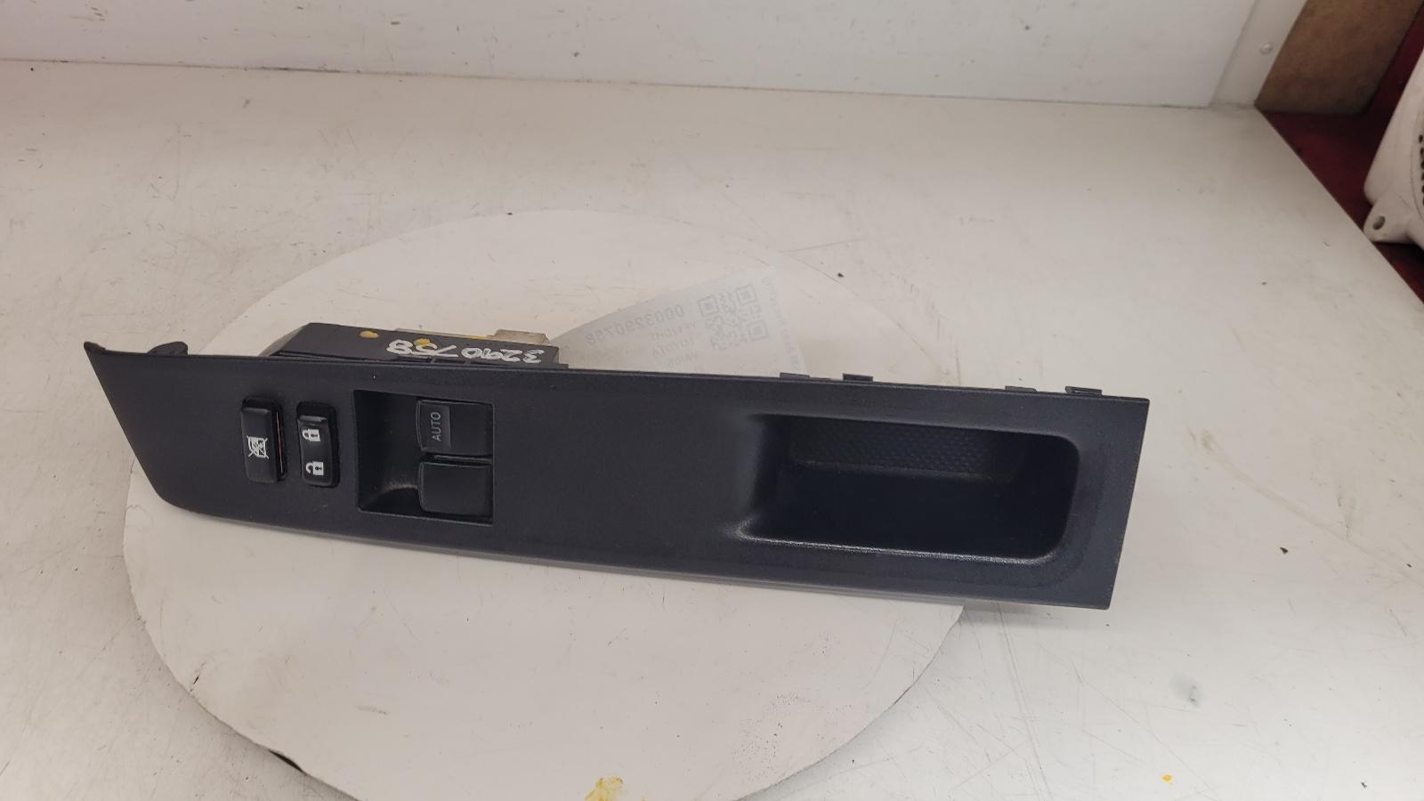 View Auto part Elect. Window Switch Toyota Yaris 2012