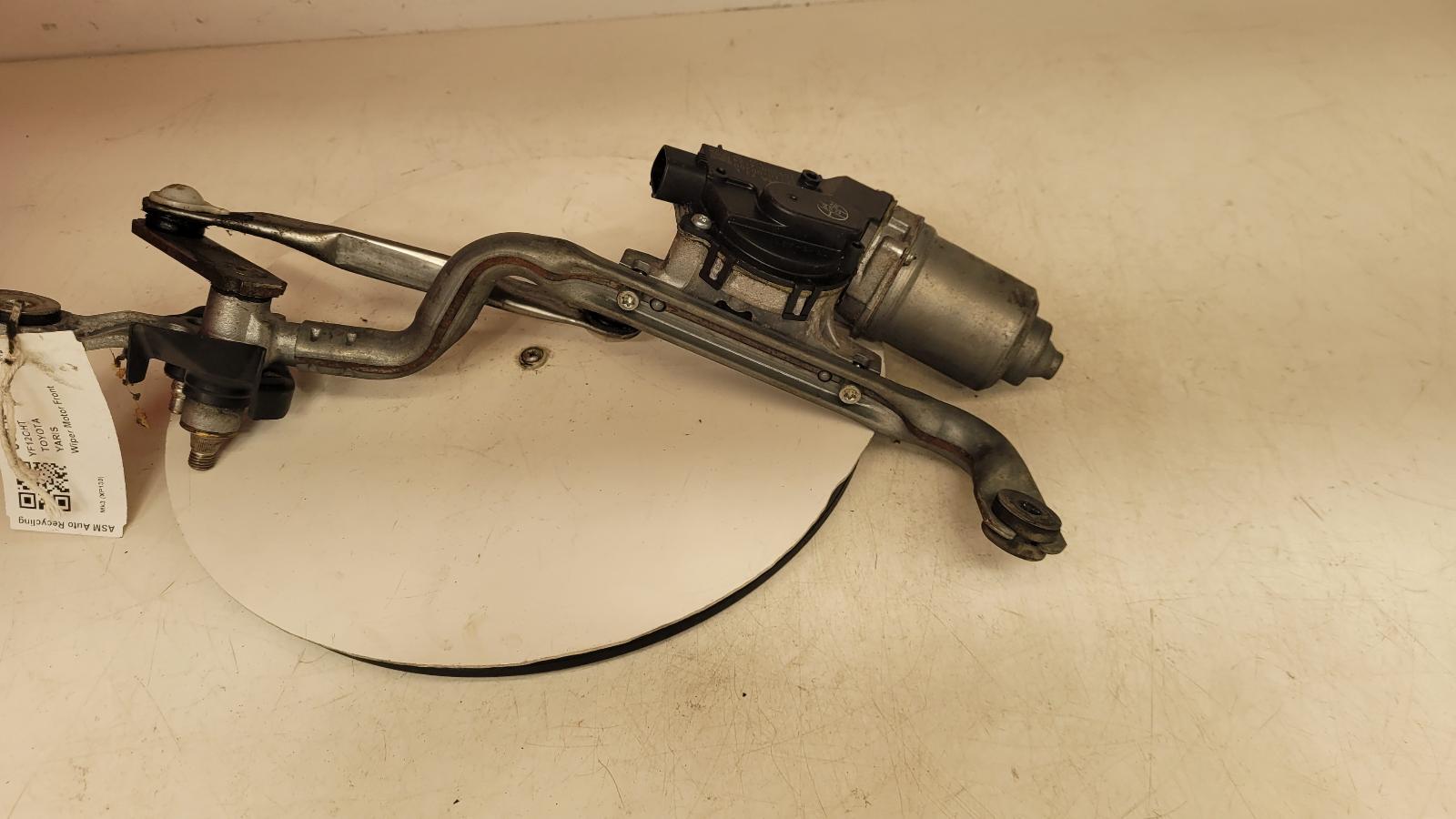 View Auto part Wiper Motor Front Toyota Yaris 2012