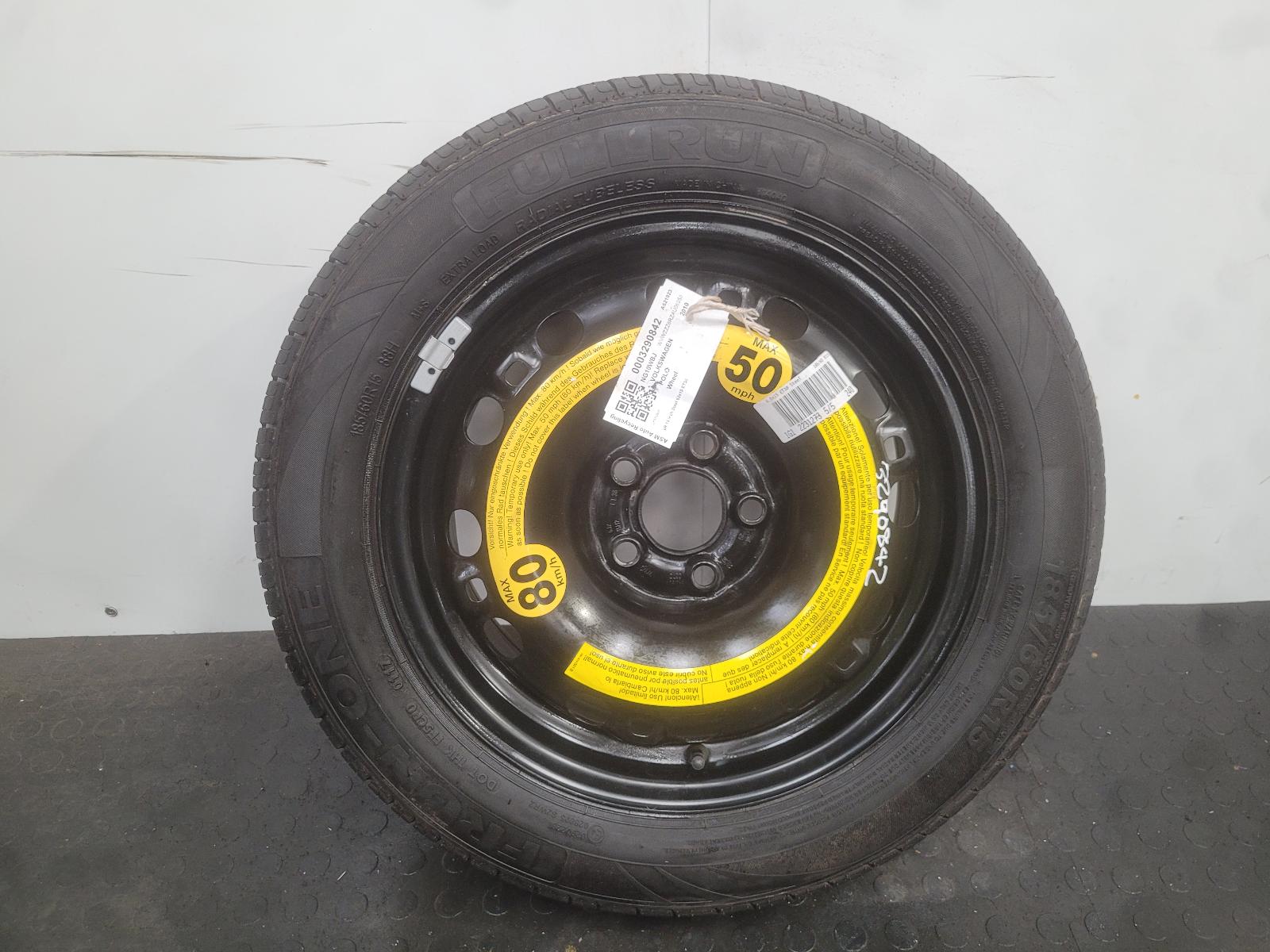 View Auto part Wheel Volkswagen Polo 2010