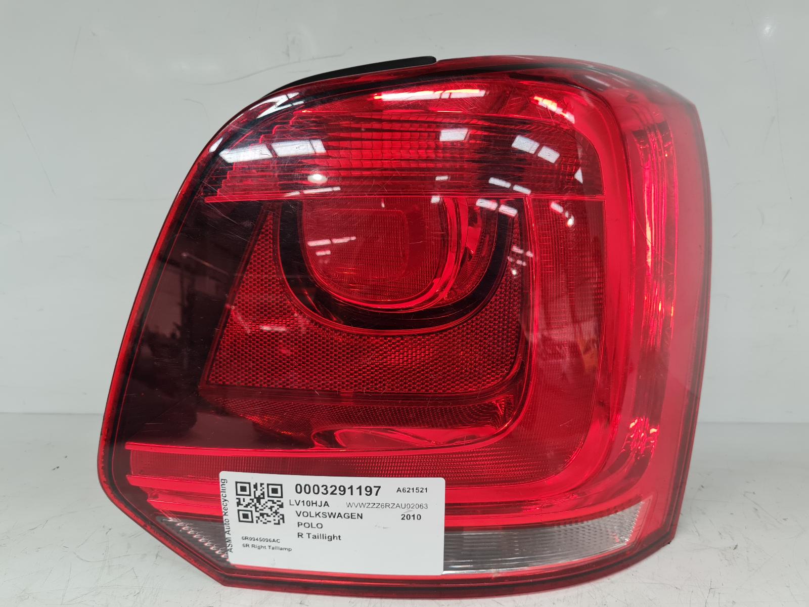 View Auto part R Taillight Volkswagen Polo 2010