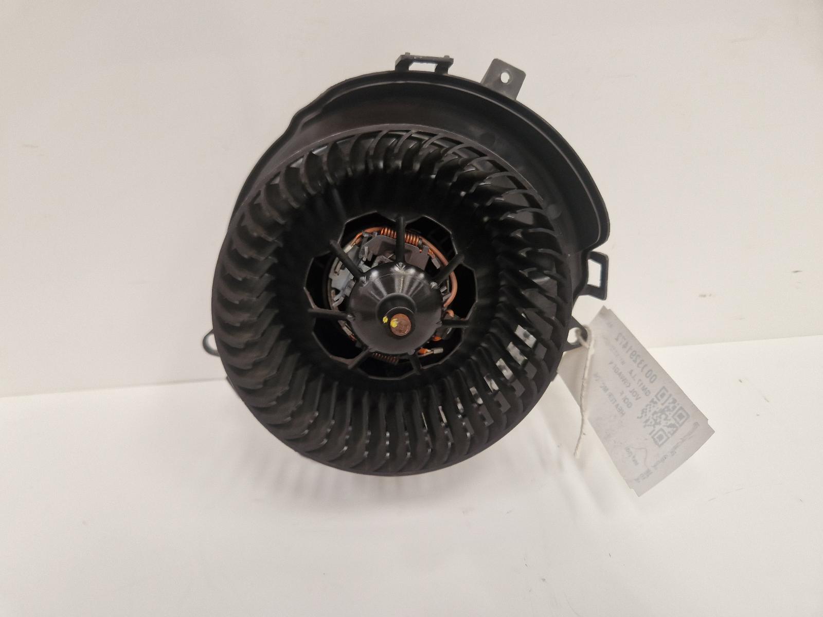 View Auto part Heater Motor/Assembly Volkswagen Golf 2017