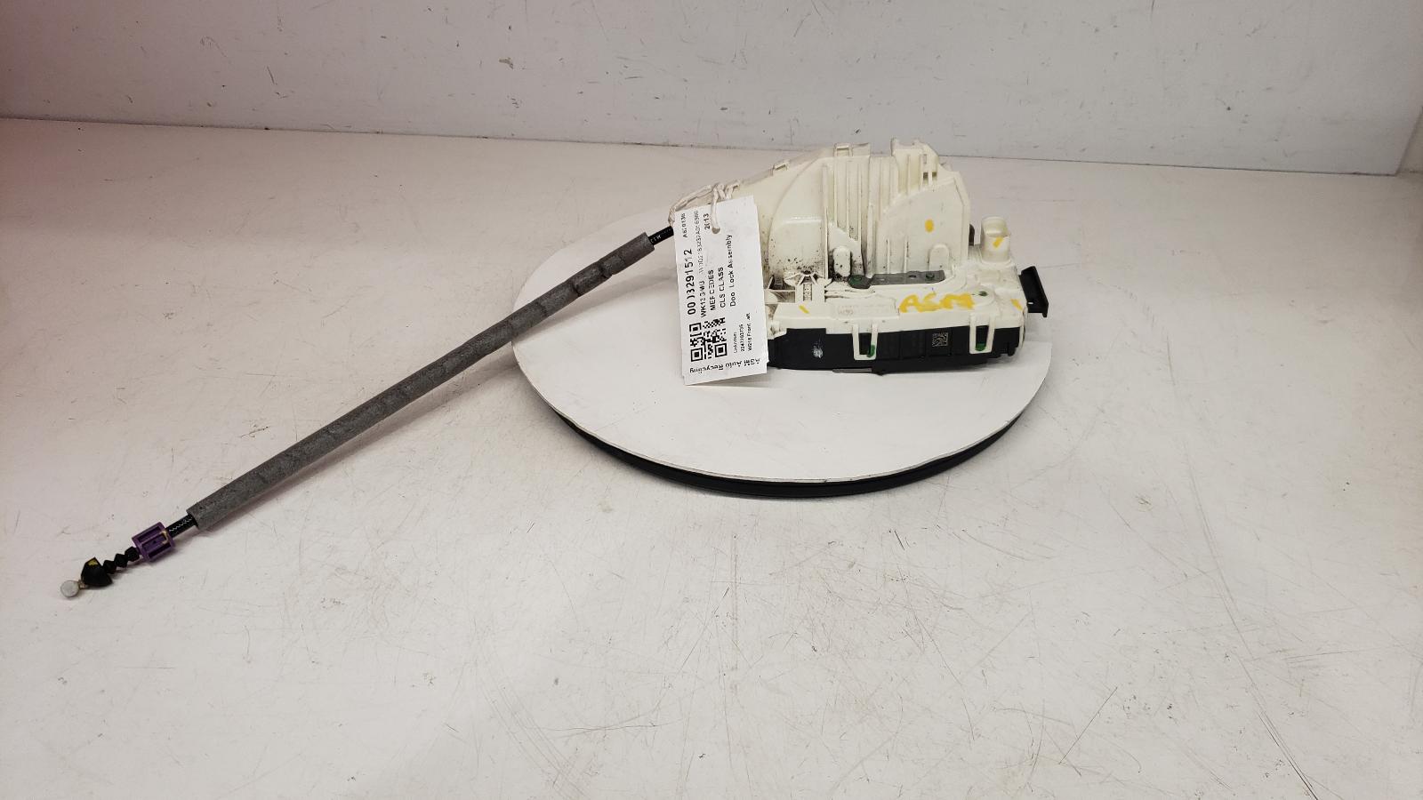 View Auto part Door Lock Assembly Mercedes Cls Class 2013