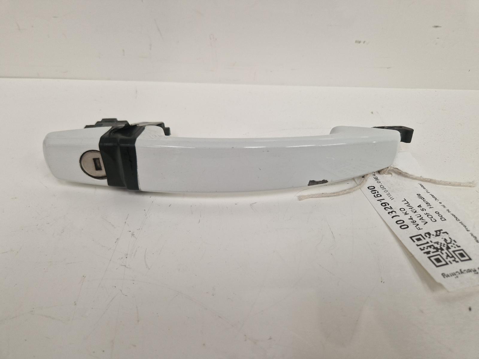 View Auto part Door Handle Vauxhall Corsa 2014