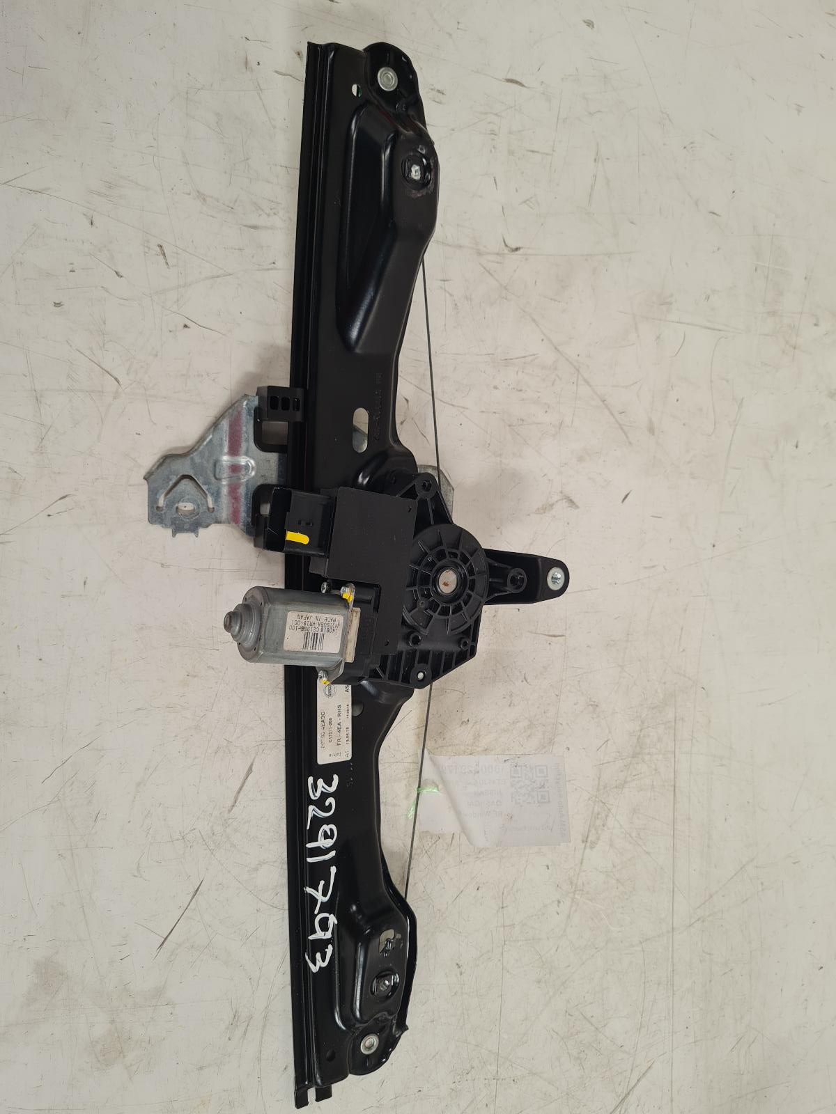 View Auto part RF Window Regulator Nissan Qashqai 2015