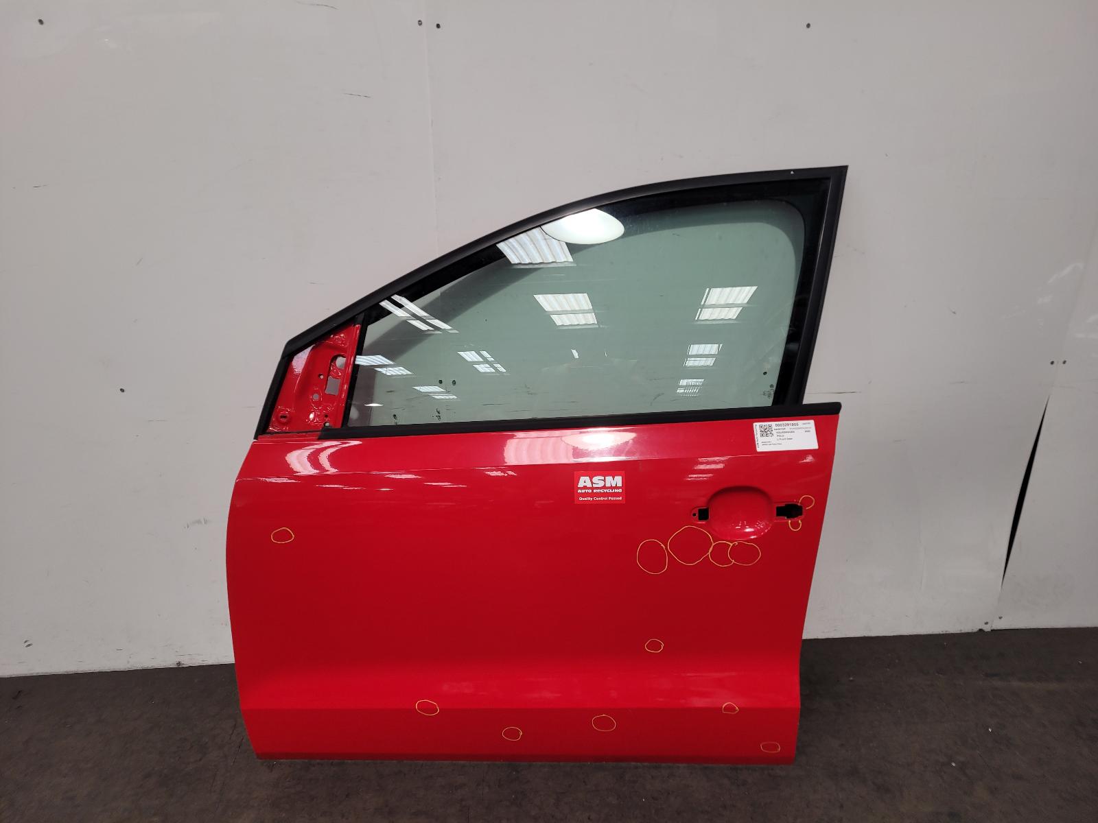 View Auto part L Front Door Volkswagen Polo 2009