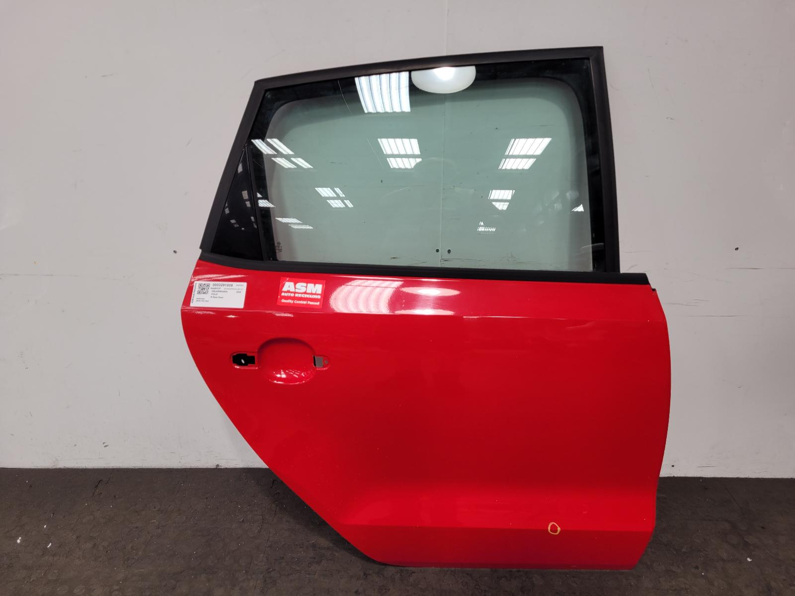 View Auto part R Rear Door Volkswagen Polo 2009